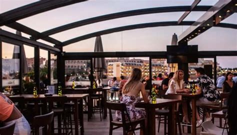 rooftop bars malta.